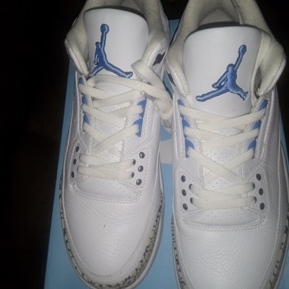 Air Jordan 3 \